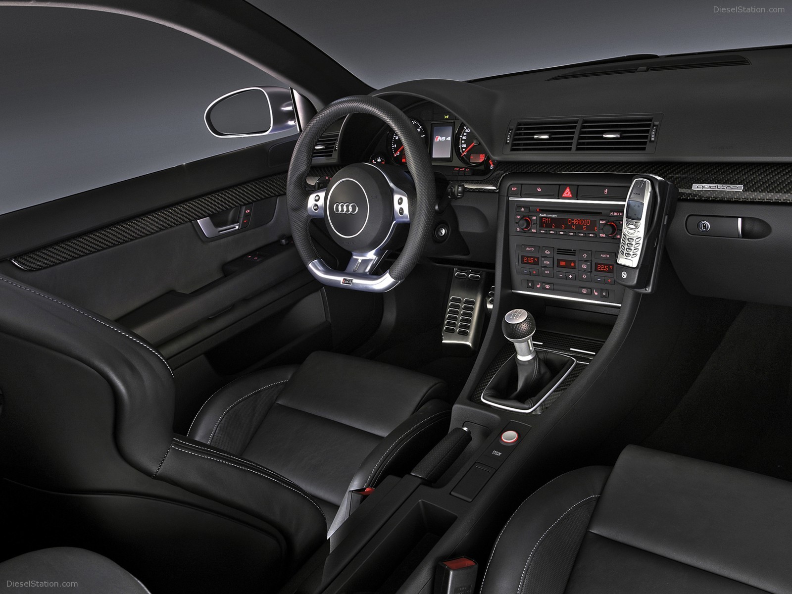 Audi RS4 (2005)
